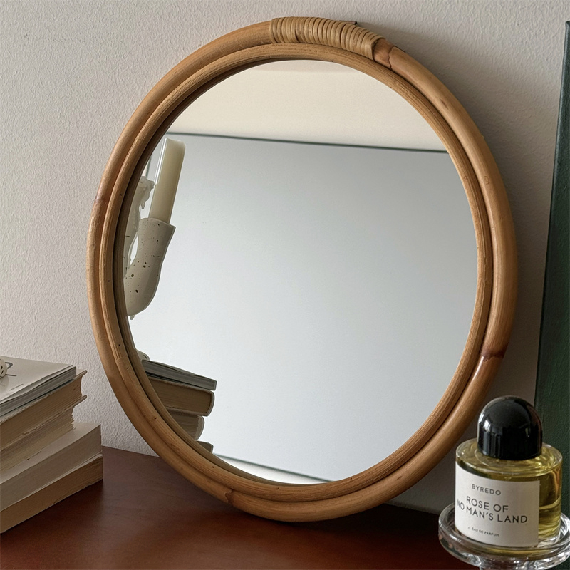 Rattan Mirror Round - Mittelalterlicher Rattan-Spiegel, Make-up-Spiegel, Retro-Wabi, Sandy Wind,