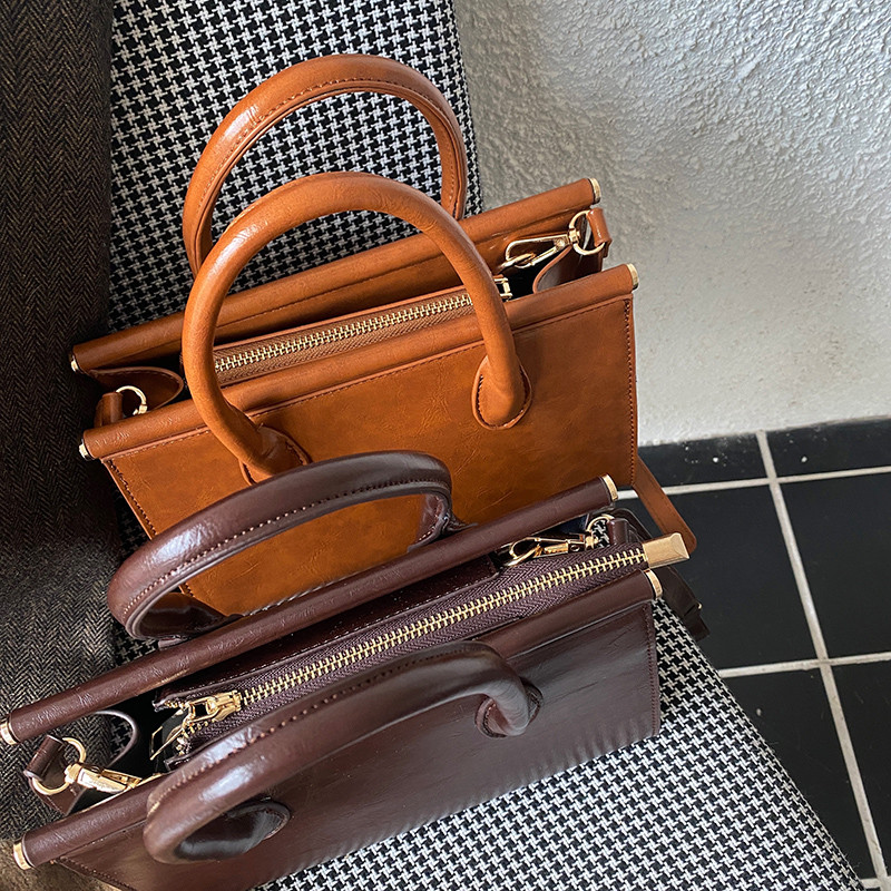 Vintage-Handtasche aus Ölwachs – Interior Design Vintage Style Bewertung und Preis