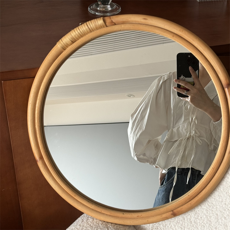 Mittelalterlicher Rattan-Spieg – Rattan Mirror Round Bewertung und Preis